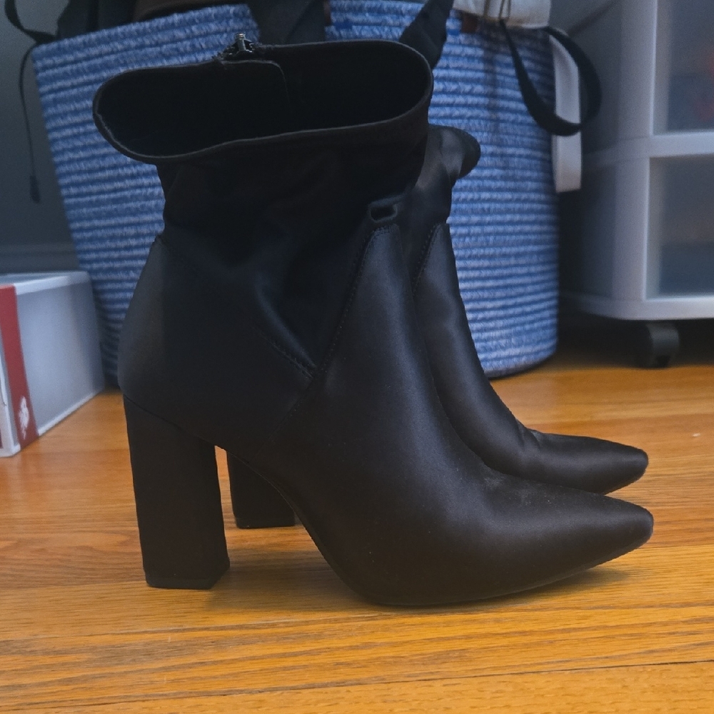 Elegant Black Women's Ankle Boots